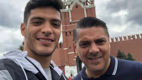 Papá de Raúl Jiménez prensa mexicana