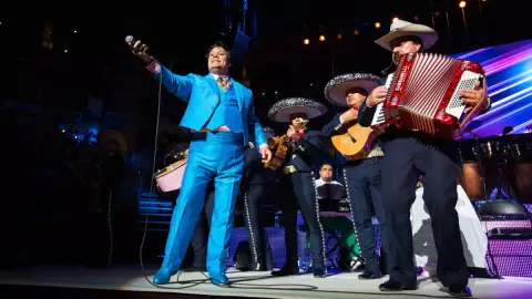 Las mejores canciones de Juan Gabriel para celebrar su cumpleaños