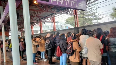 metro-cdmx-línea-A-trenes