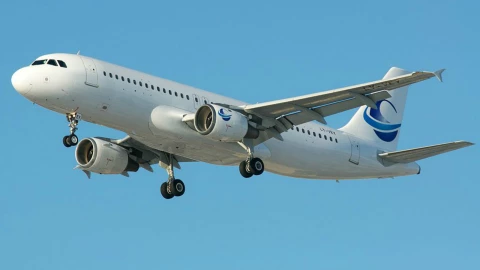 Las autoridades aseguraron que “las condiciones en Venezuela amenazan la seguridad de los pasajeros, las aeronaves, y las tripulaciones que viajan hacia o desde ese país”. Imagen: Archivo