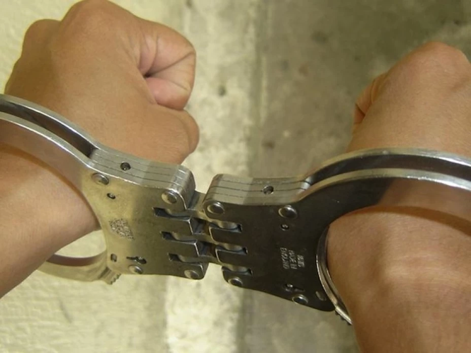 El padrasto confesó haber tenido relaciones sexuales con la menor