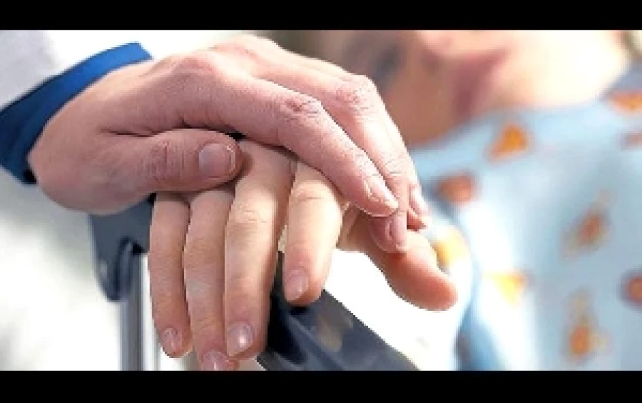 Ofrecen cuidados paliativos a pacientes con cáncer