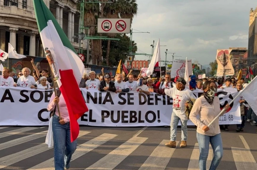 marcha-del-2-octubre-en-cdmx-transcurrio-la-movilizacion-en-tlatelolco.