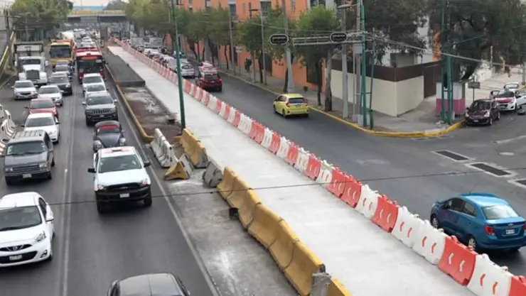 carros circulan cdmx