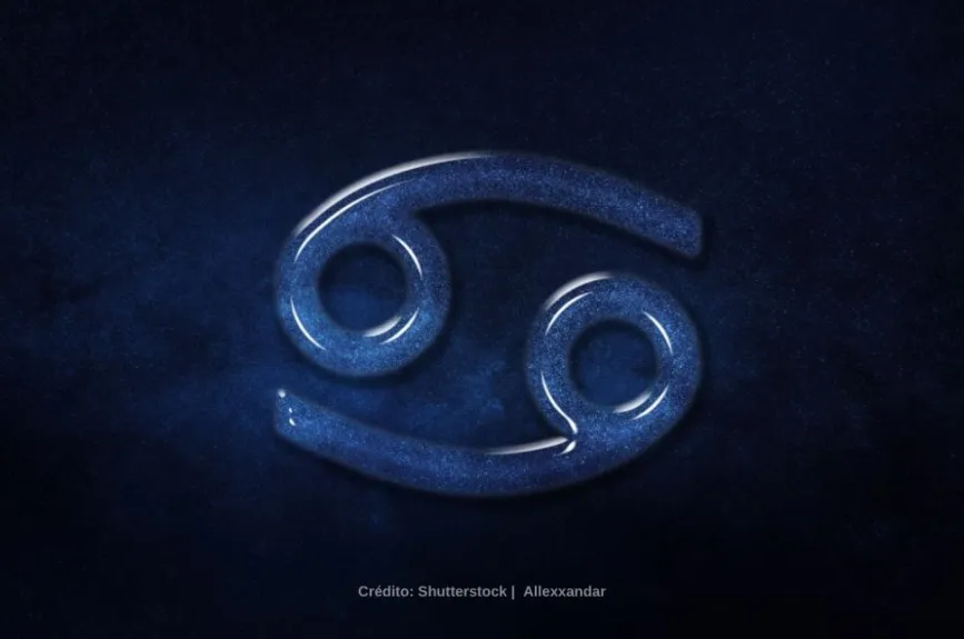 Cáncer símbolo azul marino.jpg