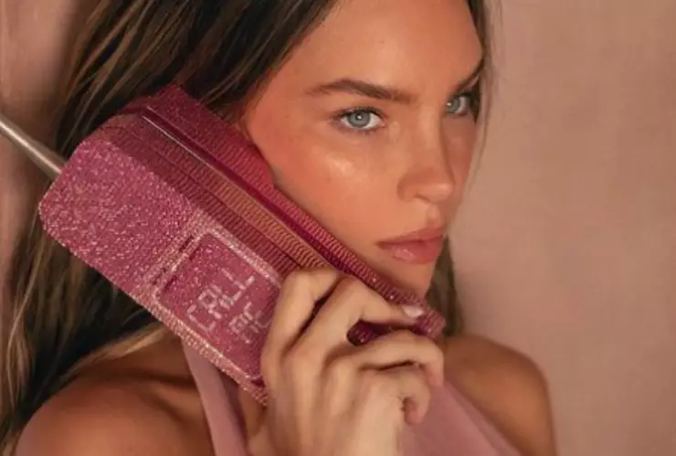 ¡IRRECONOCIBLE! Belinda deslumbra con radical cambio imagen y así se ve