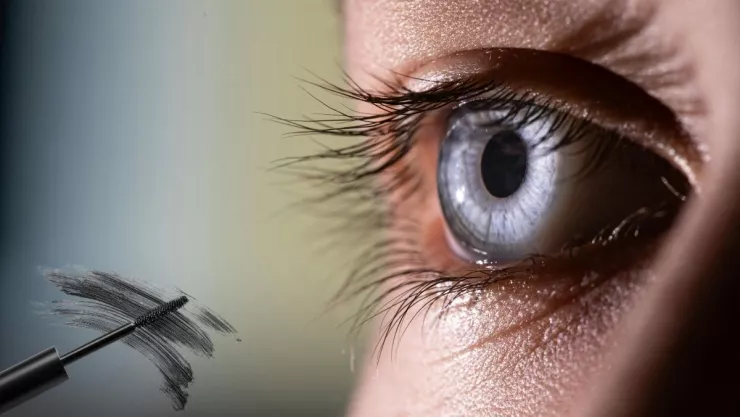 Los 3 mejores tips para elevar tus pestañas y mantener la curvatura durante todo el día, según la IA.jpg