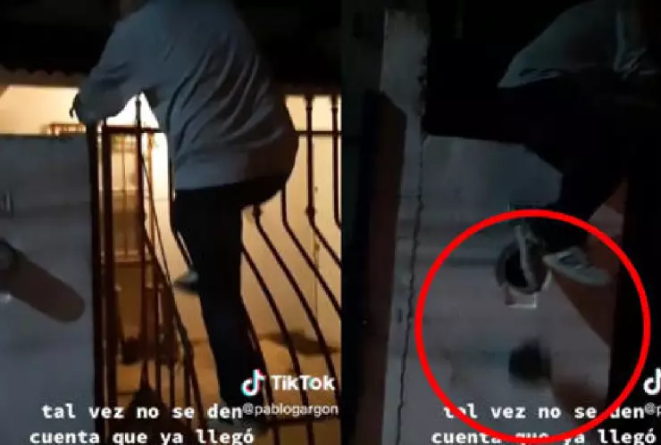 Joven llega borracho a su casa y rompe el medidor de luz; se viraliza.jpg