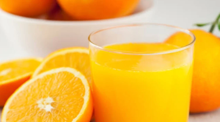 jugo-de-naranja-saludable-fruta