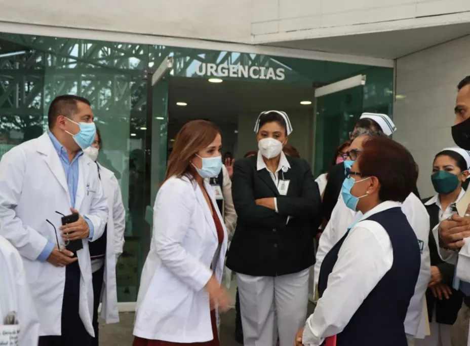 Médicos del IMSS.jpg
