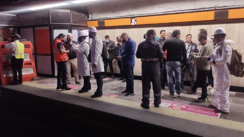 Claudia Sheinbaum indicó que el incidente que ocurrió en la estación Barranca del Muerto de la Línea 7 del Metro CDMX se trata de una “situación atípica":