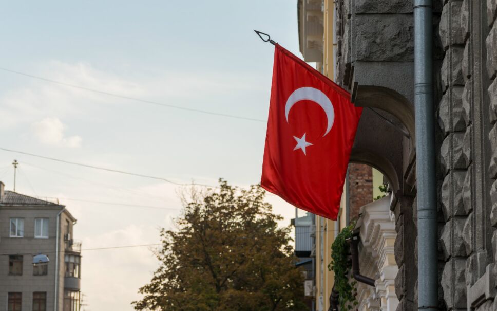 Estados Unidos suspende emisión de visas en Turquía