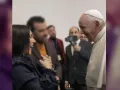 Claudia Lizaldi y el papa francisco
