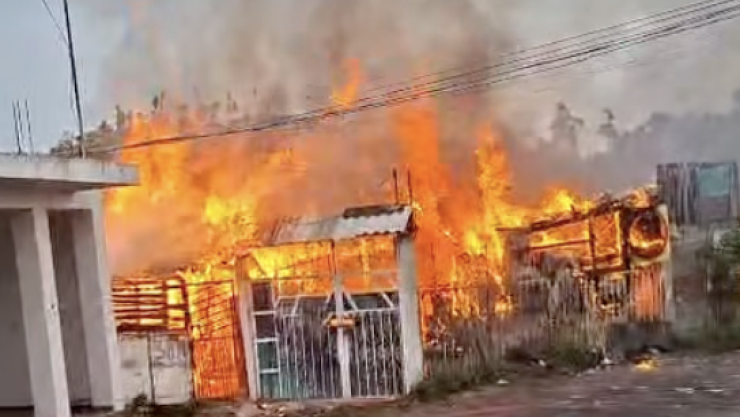 incendio de uruapan .png