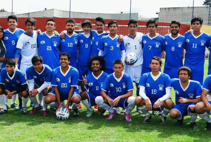 En el deporte se ha normalizado el machismo, señaló Zeltzin Mosco, entrenadora de futbol.