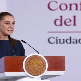 Conferencia mañanera de Claudia Sheinbaum desde Palacio Nacional hoy jueves 8 de octubre