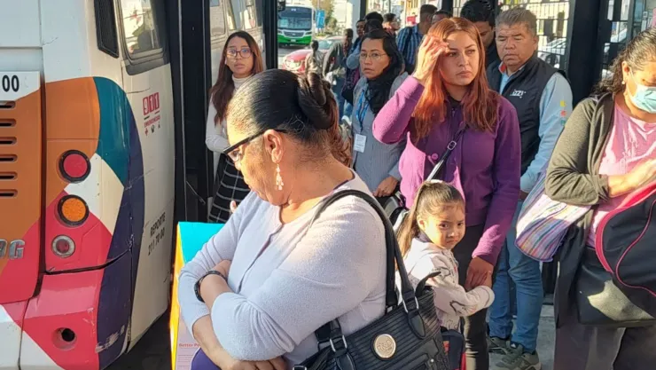 ola de calor en transporte publico de queretaro.jpg