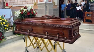 Entierro Don Nico Salvatierra.png