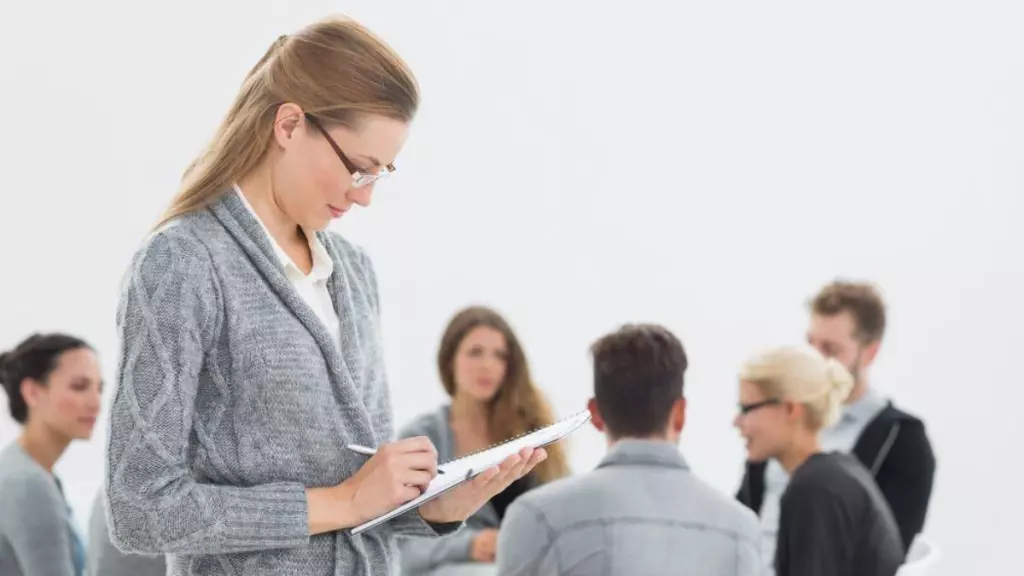 CENTRAL PSICOLOGA 1.jpg