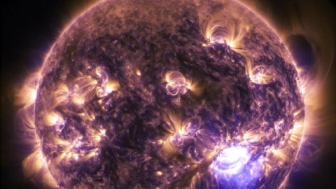 sol se traga un planeta video