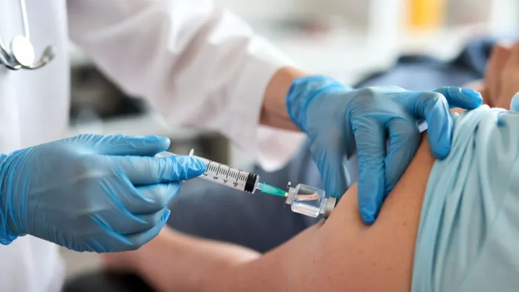 ¿Qué grupos prioritarios deben vacunarse contra enfermedades respiratorias, en Guanajuato Esto indican los expertos.jpg