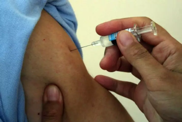 Vacuna COVID-19 para menores de edad