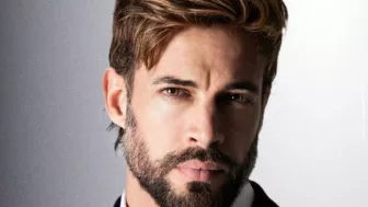 William Levy con barba..jpg