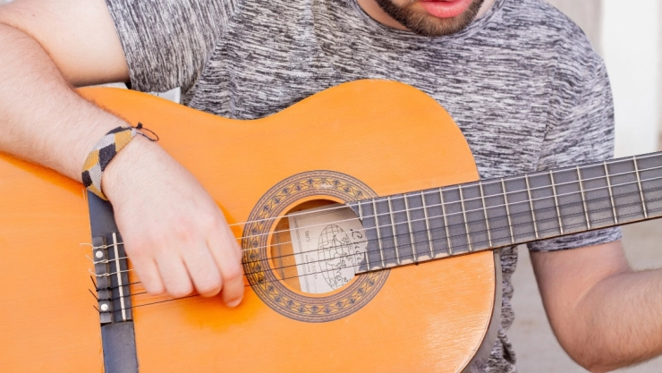 guitarra afinador google.jpg