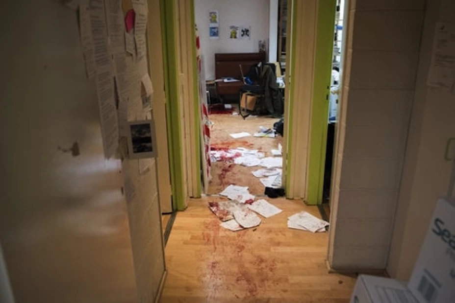 Primera imagen de la redacción del Charlie Hebdo tras atentado