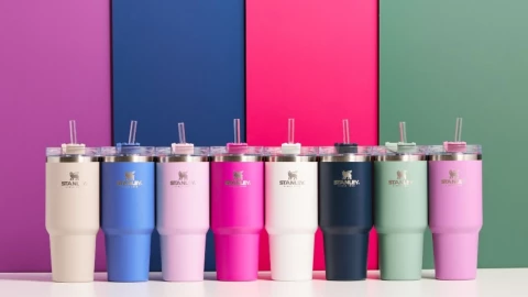 termos-stanley-plomo