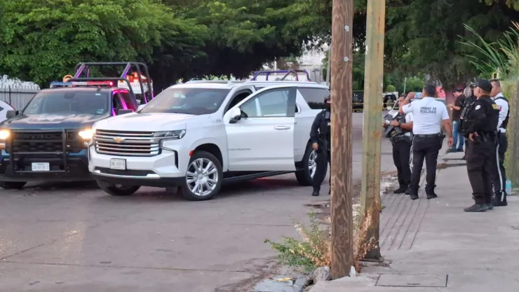 Atacan a balazos a policías municipales en Culiacán.jpg