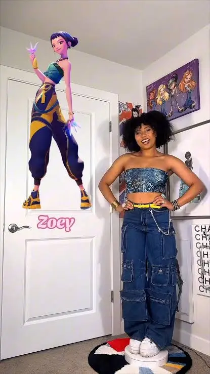 Ideas de vestidos para que luzcas como Rumi, Zoey y Mira