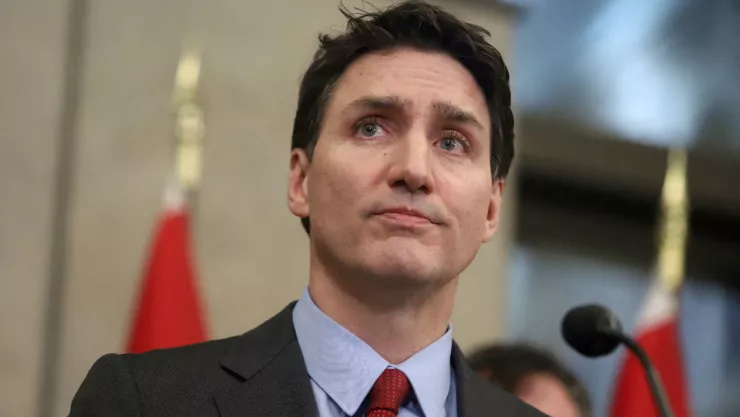 Canad&aacute; responde con aranceles a EUA del 25%