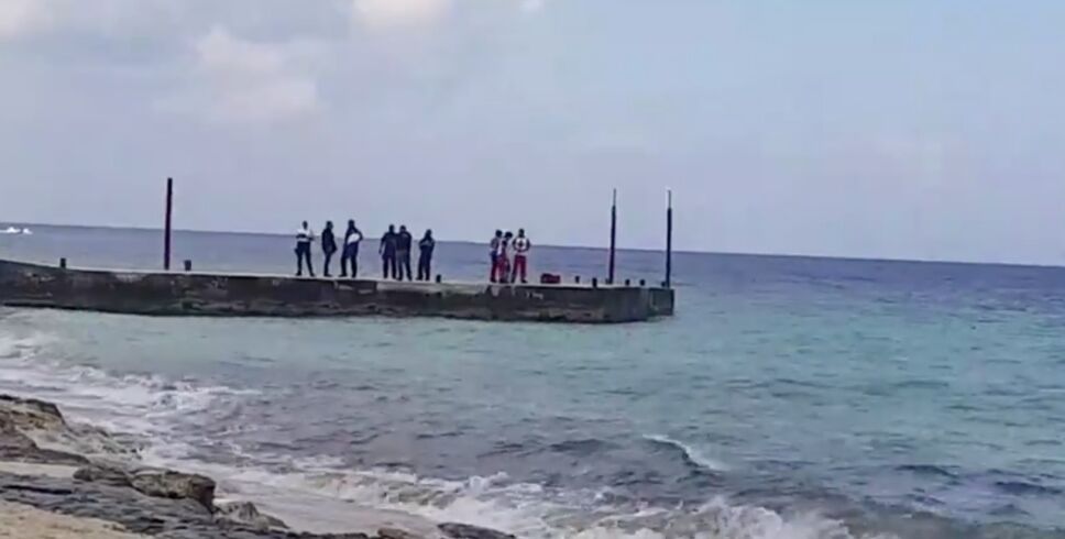 Movilización en playa de Cozumel; reportan cuerpo flotando en el mar