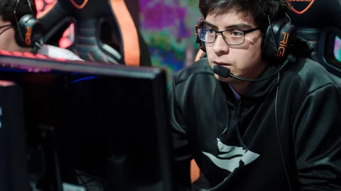 Oddie pro player de la lla