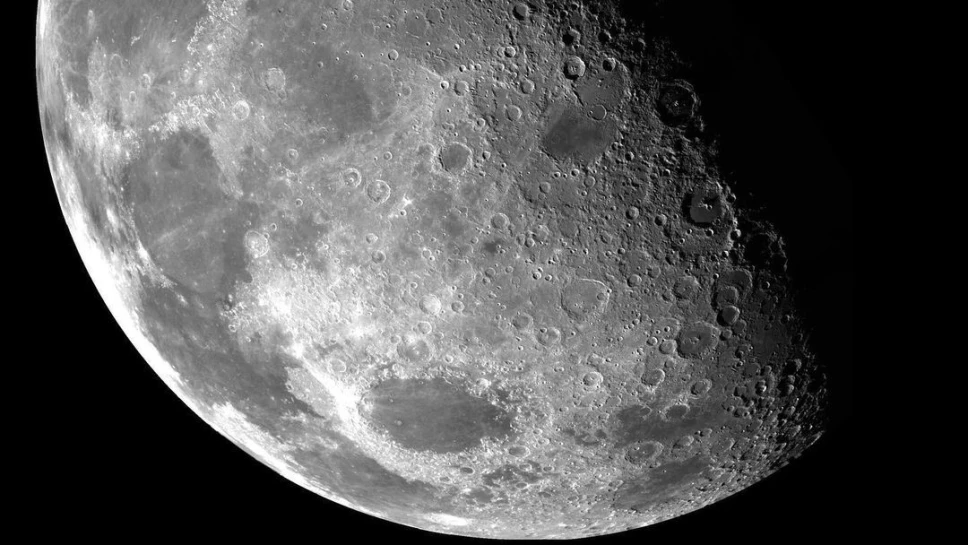 Luna.jpg