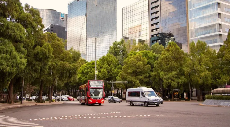 Imagen de Paseo de la Reforma, en CDMX.