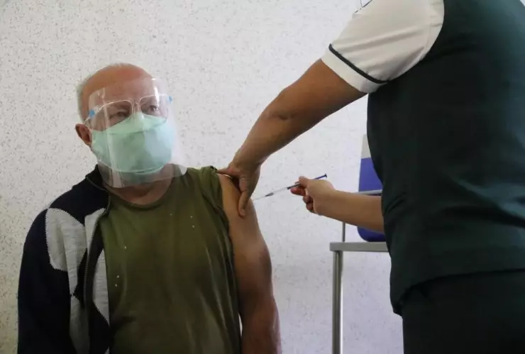 CDMX tendrá 300 puntos para vacunación COVID-19; esta es la ubicación