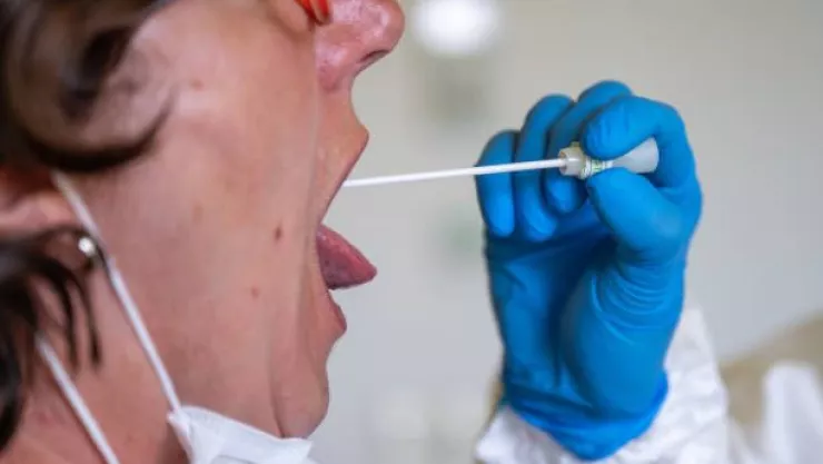 COVID-19 nuevos síntomas