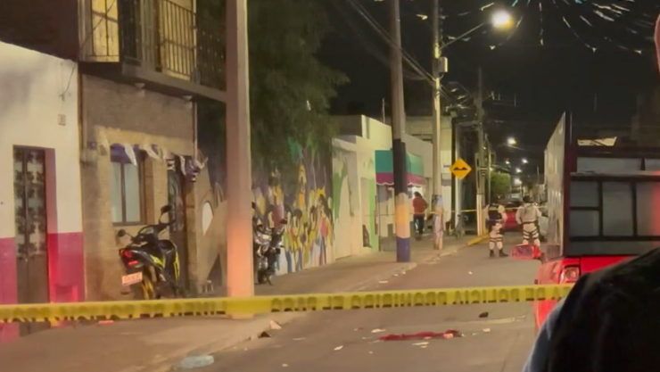 Atacan a balazos en representación de las Tres Caídas en Celaya; muere un hombre.png