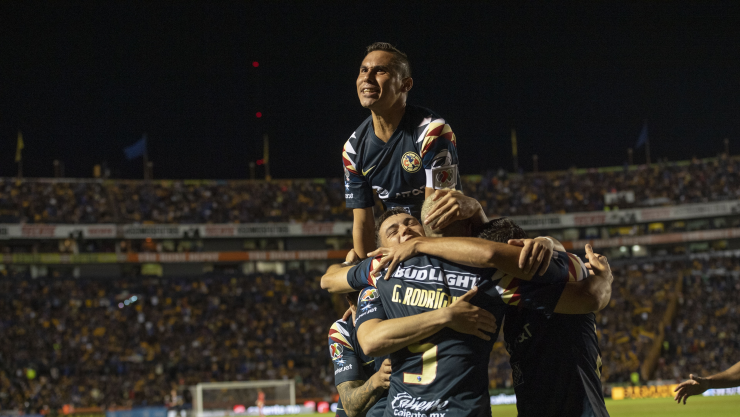 América