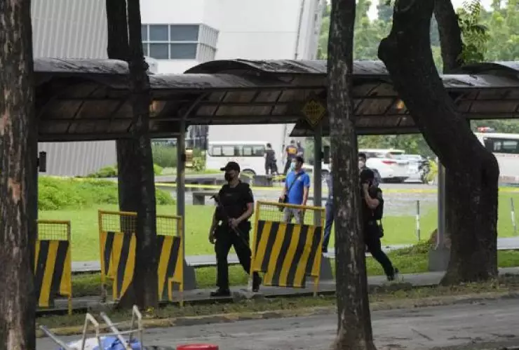 Tiroteo en universidad de Filipinas deja 3 muertos.jpg