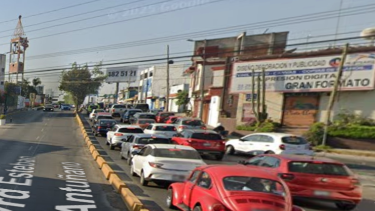 Reportan el CIERRE del Bulevar Esteban de Antuñano hoy miércoles