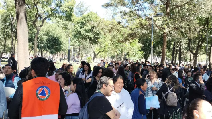 Desalojan juzgados familiares en CDMX por supuesta amenaza de bomba