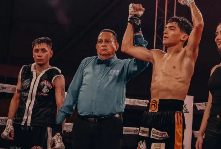 Brandon Rodríguez boxeador tapatío.png