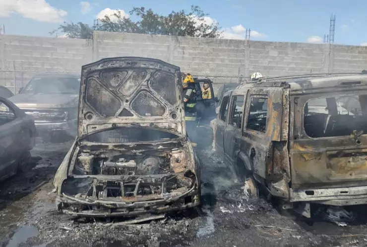 Incendios en Aguascalientes ¿Cómo ocurrió el incendio de vehículos y pasto