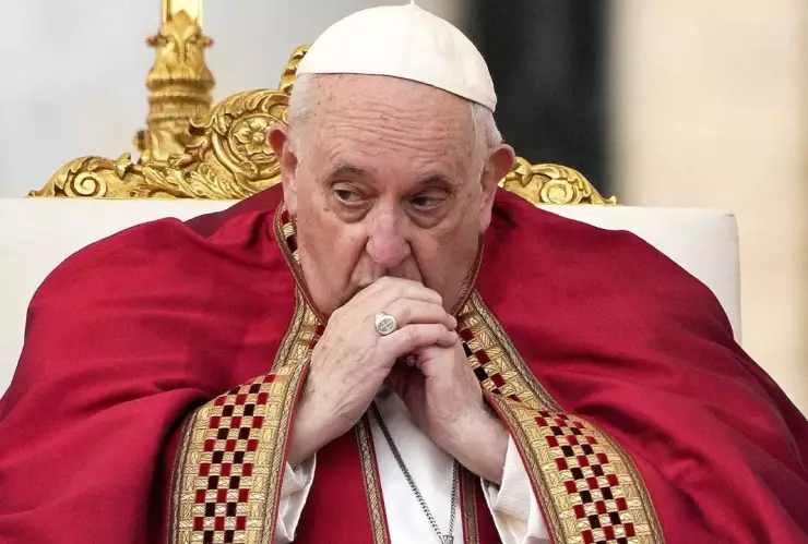 La salud del máximo pontífice se encuentra delicada
