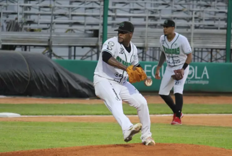 yoennis olmecas de tabasco sin hit ni carrera