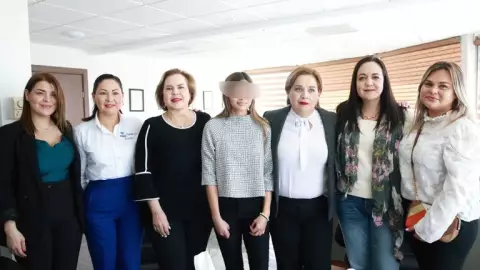 MYA EN EL CONGRESO.jpeg