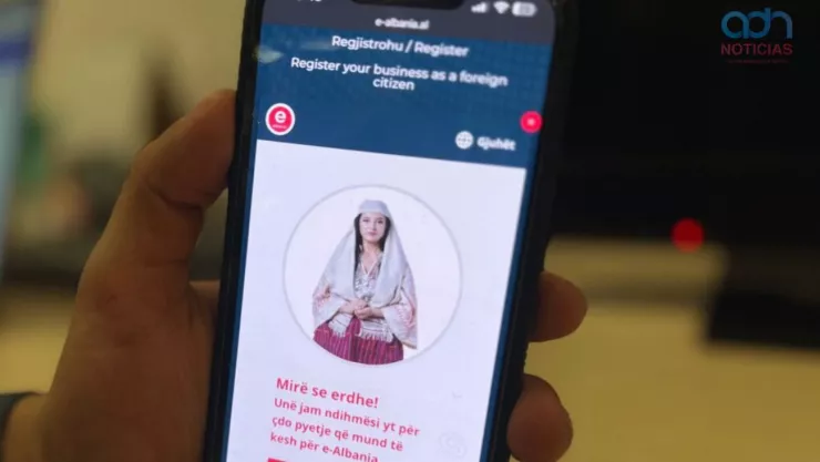 Albania crea ministra con IA